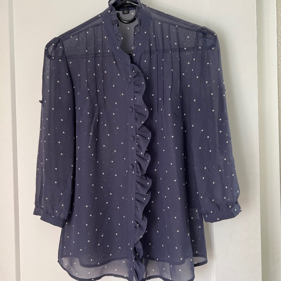 Banana Republic button up blouse - Picture 1 of 3